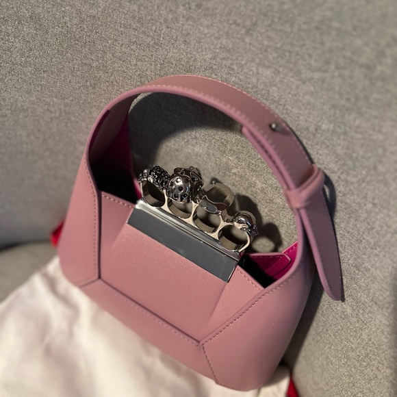 Alexander McQueen Hobo knuckle Bag - Picture 4 of 13